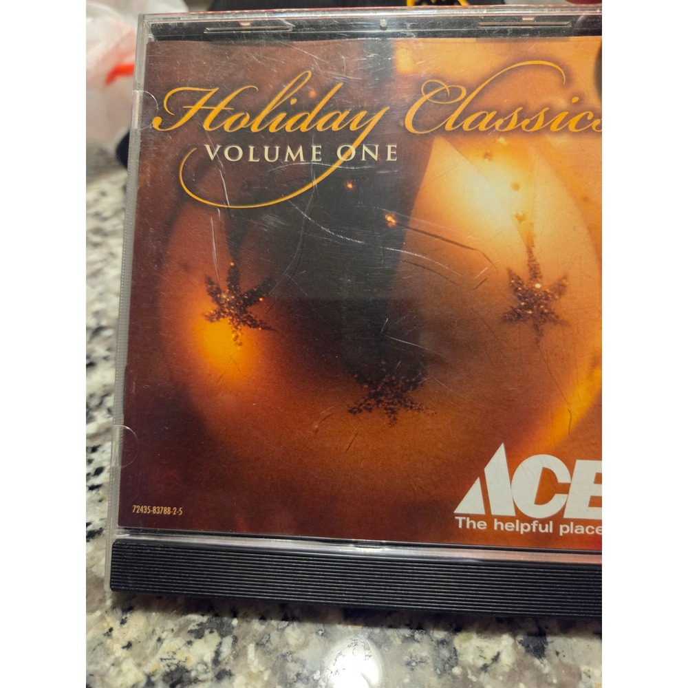 EMI Holiday Classics Volume One CD Unisex OS Red Various Artists 12 Tracks 2003
